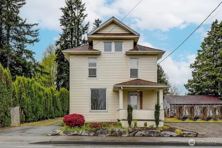 Just under half an acre with a renovated 3 bed / 3 bath home (option to convert into duplex/MIL w/additional room downstairs/kitchenette/separate entrance)