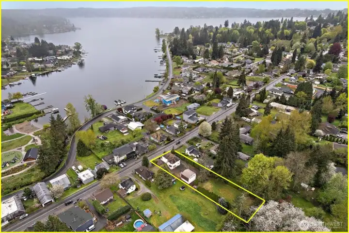 This “cookie-cutter” project offers flexibility for retail/office use with potential lake and mountain views.