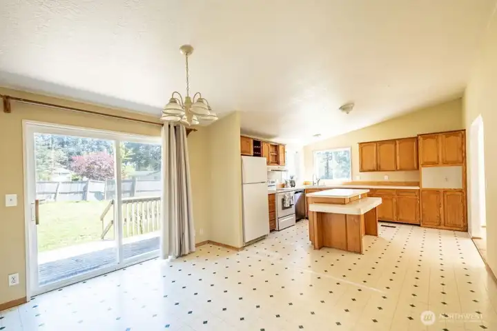 Large dining area for mealtime.