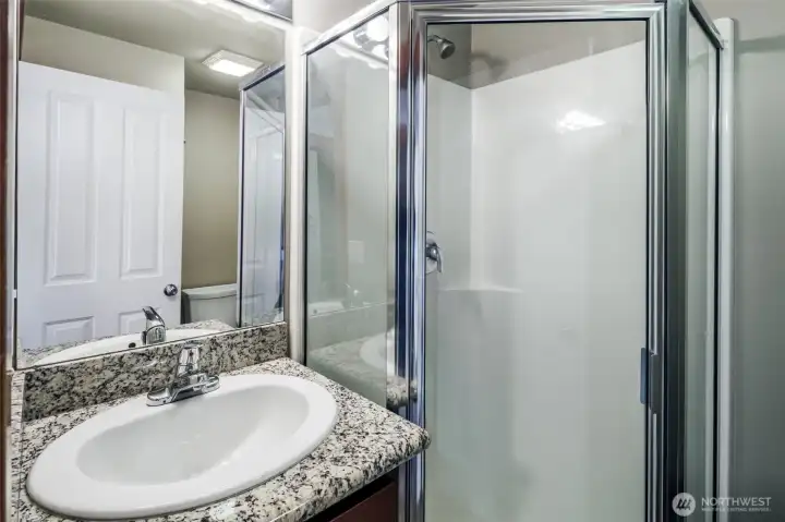 3rd Bedroom ensuite with private 3/4 bath