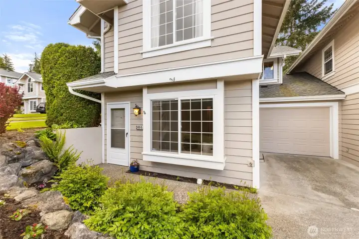 End Unit, Only Shared Wall Is Garage