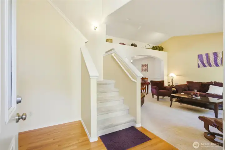 You'll appreciate the gleamng hardwoods, vaulted ceiling in Living Room with peaceful views towards the front...and really through every window. You'll appreciate the gleamng hardwoods, vaulted ceiling in Living Room with peaceful views towards the front...and really through every window.