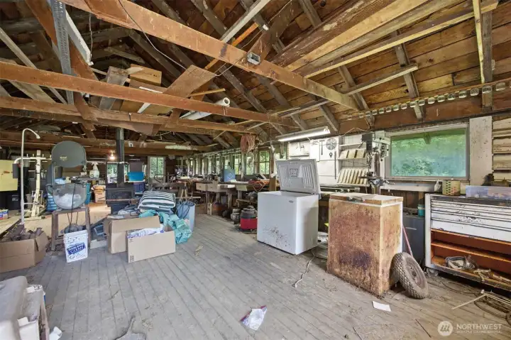 There is a large workshop that has electrical.