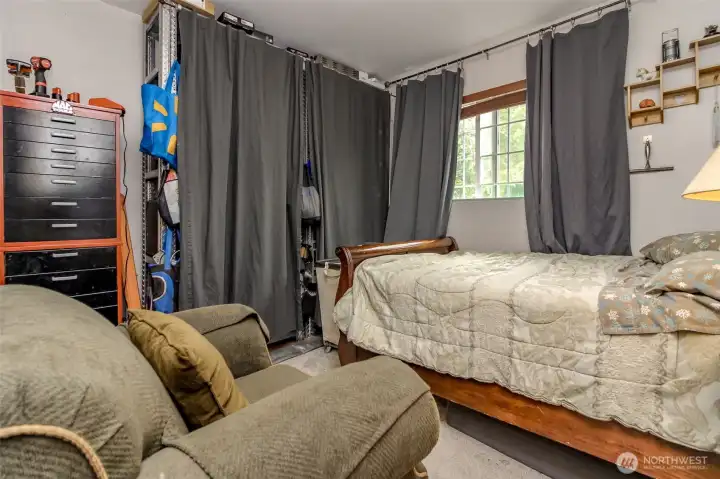 2nd bedroom - Lower level. 2nd bedroom - Lower level.