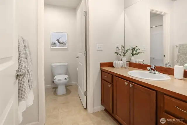Second FULL bathroom on the upper level.