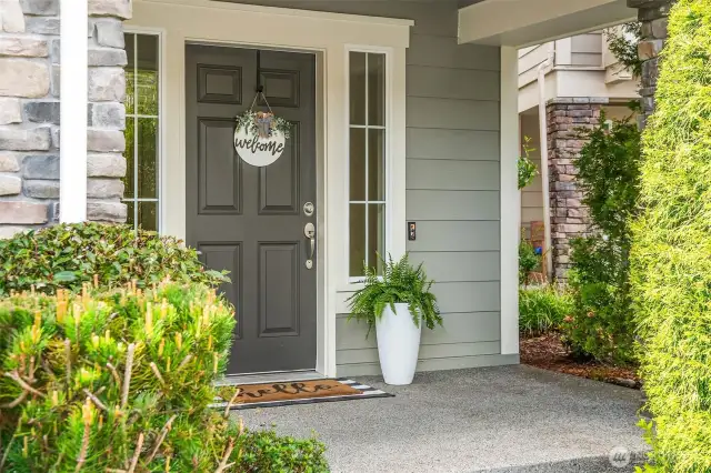 This end unit has the best natural lighting with the ideal SW orientation to the private backyard. Lives like a single detached property. With a exceptional CamWest build quality to ensure sound construction and quality. A small intimate community with low cost HOA.