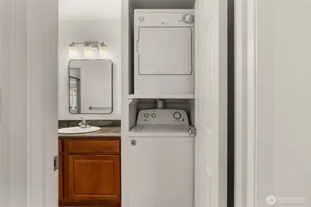 washer dryer in unit