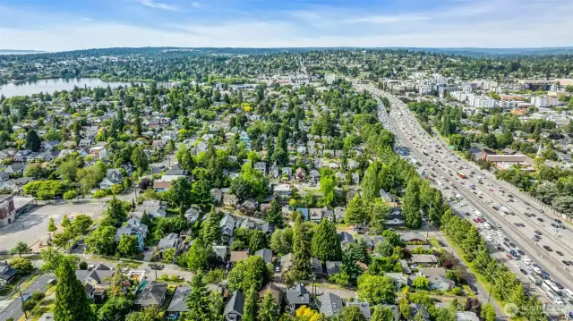 Easy access to I-5