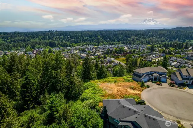 From misty mornings and golden sunsets to snow-capped peaks and vibrant fall colors, this vantage point offers a front-row seat to nature’s changing masterpiece. With every season and shift in weather, the view transforms—ensuring your backdrop is never the same, yet always breathtaking.