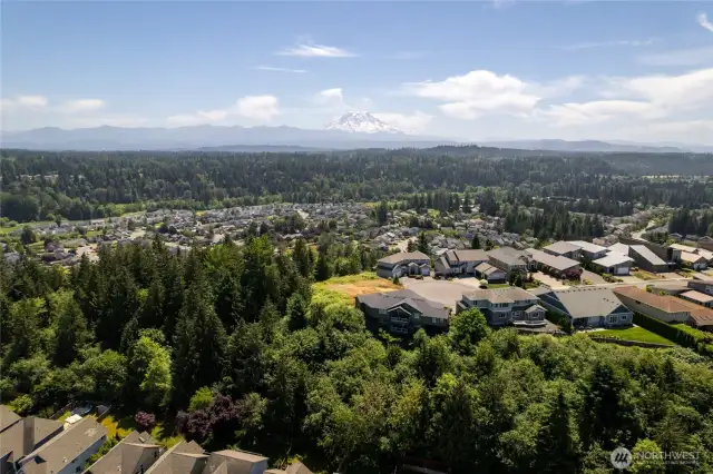 The Summit delivers an unrivaled blend of scenery, serenity, and sophistication. This Prestige lot is waiting for your dream home.