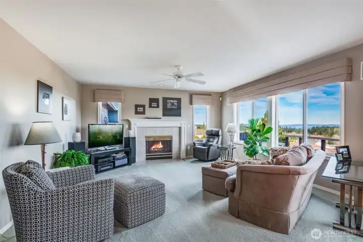 Views from the open concept living and kitchen!