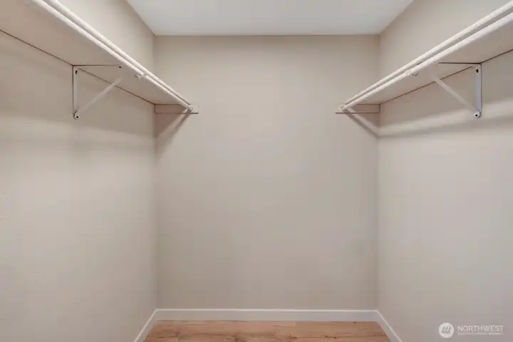 Large primary bedroom walk-in closet.
