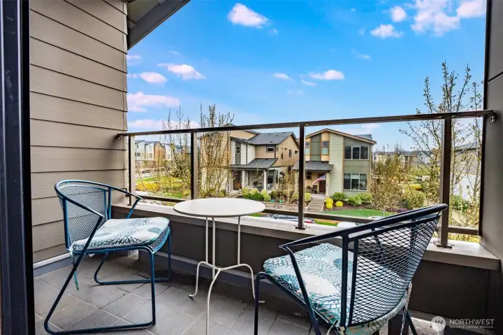 Upstairs balcony off of the loft