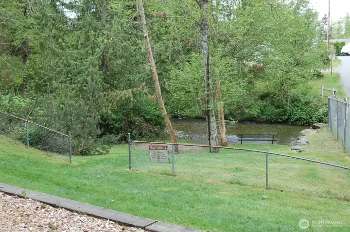 community entrance to May Creek