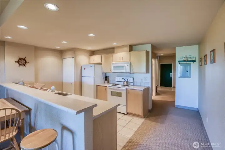 Compact but spacious Compact but spacious