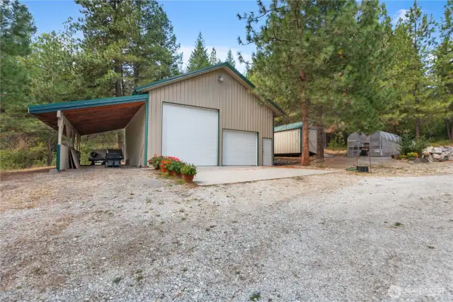 Large Garage