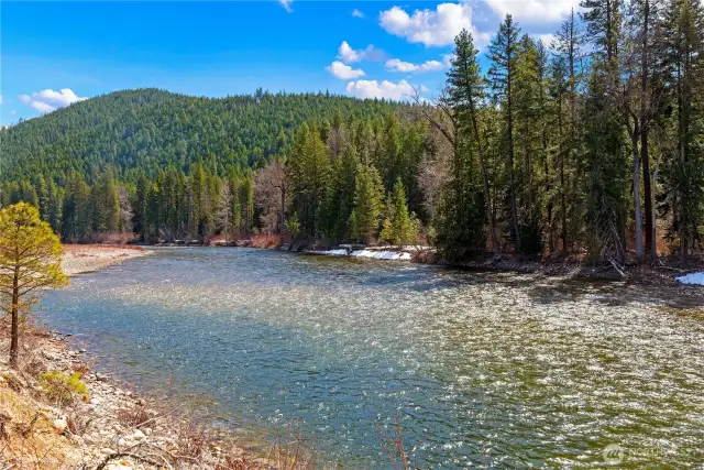 River Road Community Beach