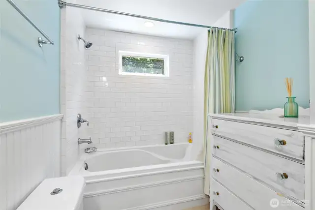 cabin 3 update full bath