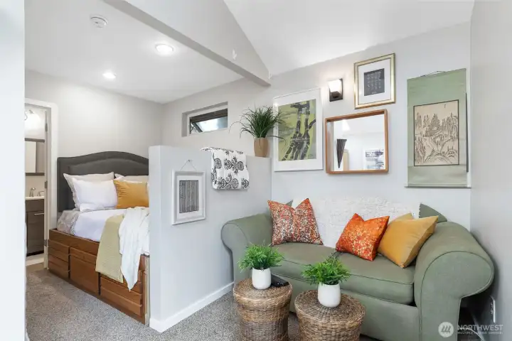 The other side of the cottage is space for relaxing and sleeping.