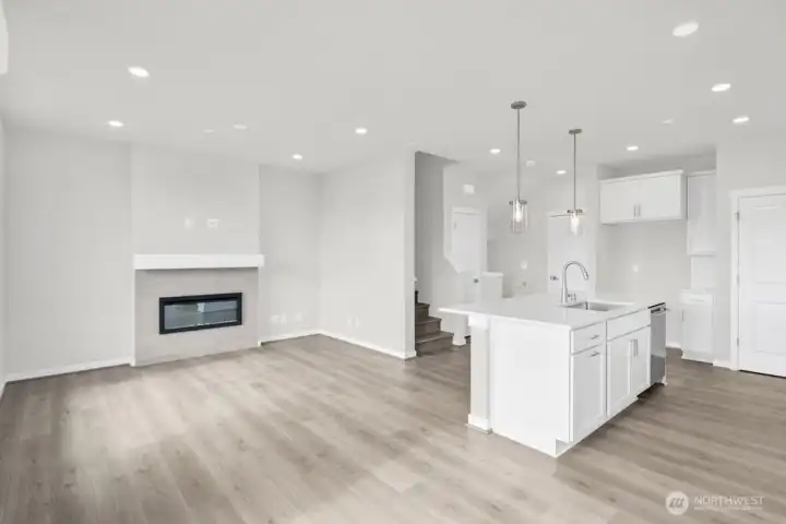 13211 NE 127th Way Unit C ~ Ready Now!