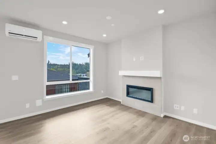 13211 NE 127th Way Unit C ~ Ready Now!