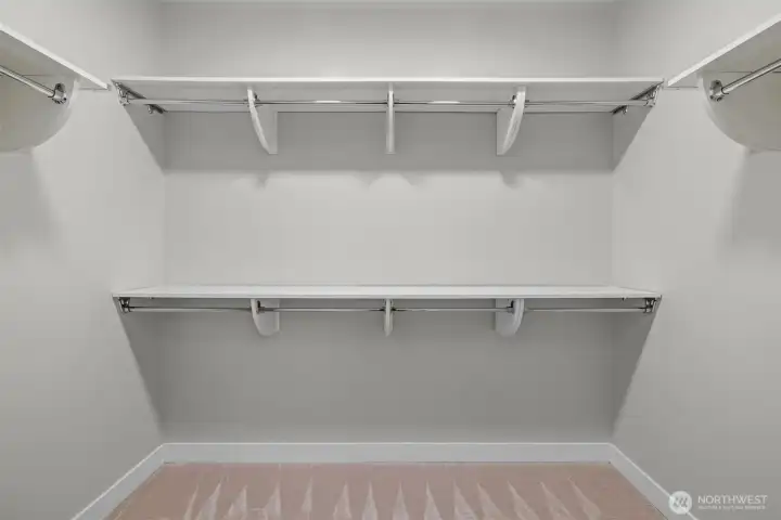 Walk in closet