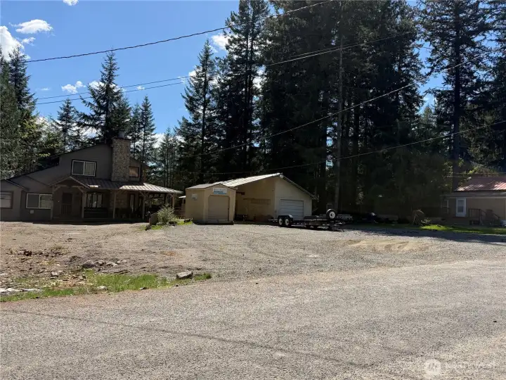 Garage parcel. Sold separately from the adjacent home. They are on separate High Valley lots.