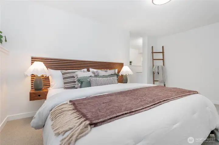 Primary suite
