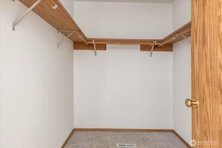 Walk in closet