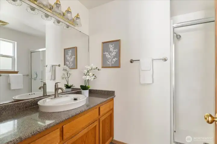 Ensuite primary bath