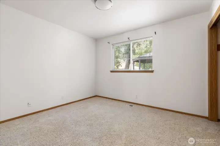 Additional office or guest bedroom