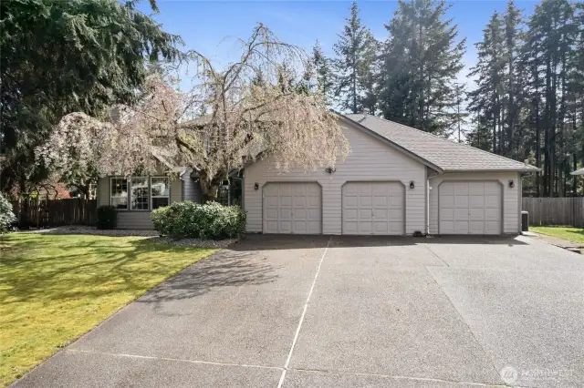 Lovely home, check it out!