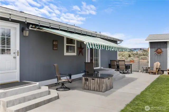 Back patio with sun cover.