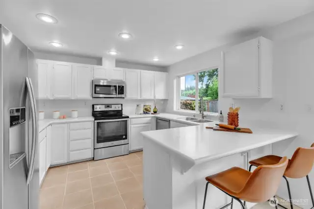 New fridge (2025), Dishwasher (2024), Range (2021)