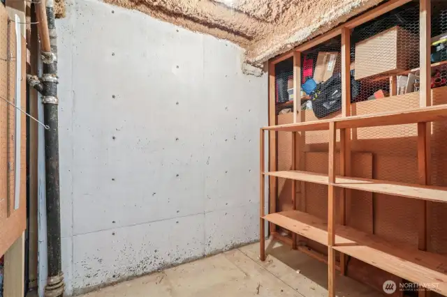 Storage unit