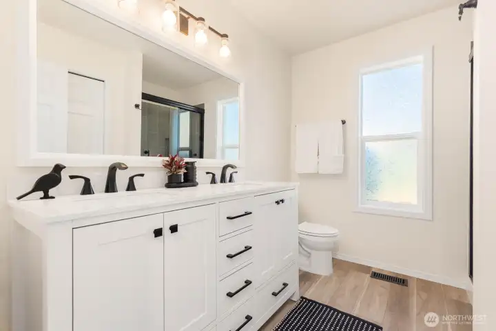 Primary ensuite