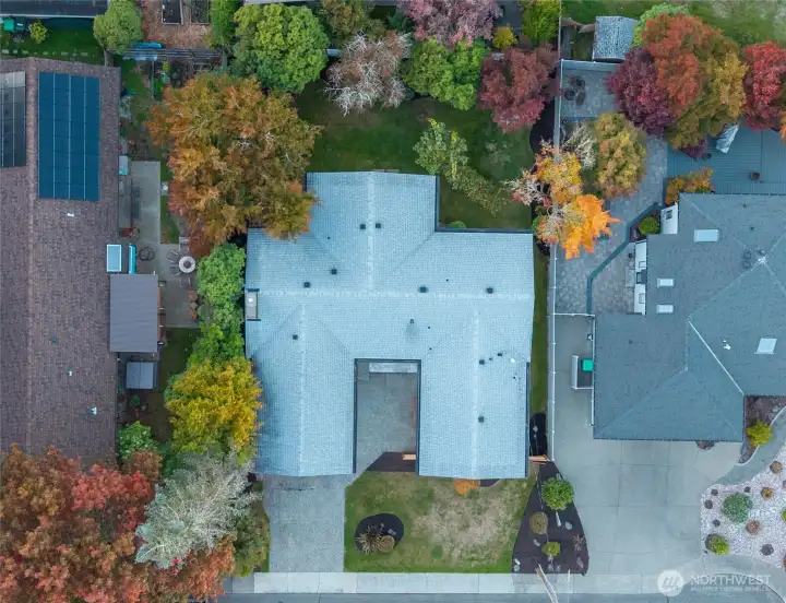 PRIVATE BACKYARD OASIS | Surrounded by the beauty of nature and attractive landscaping, you'll love this private backyard for all it offers.