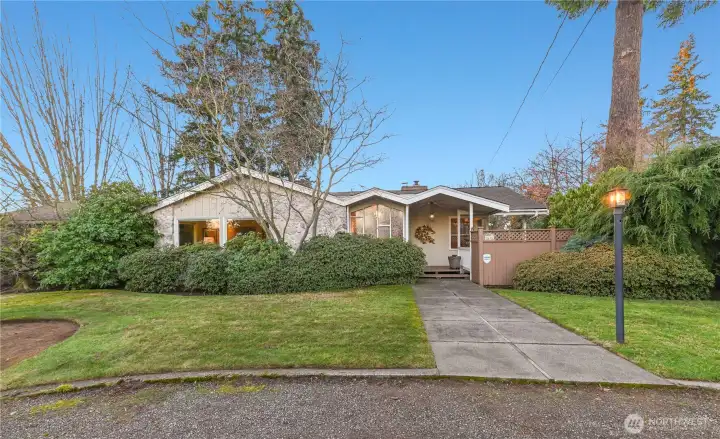 Authentic Mid-Century Modern designed by renowned Pacific Northwest architect Paul Hayden Kirk, a leader of the Northwest Modern movement and frequent Sunset Magazine contributor.
