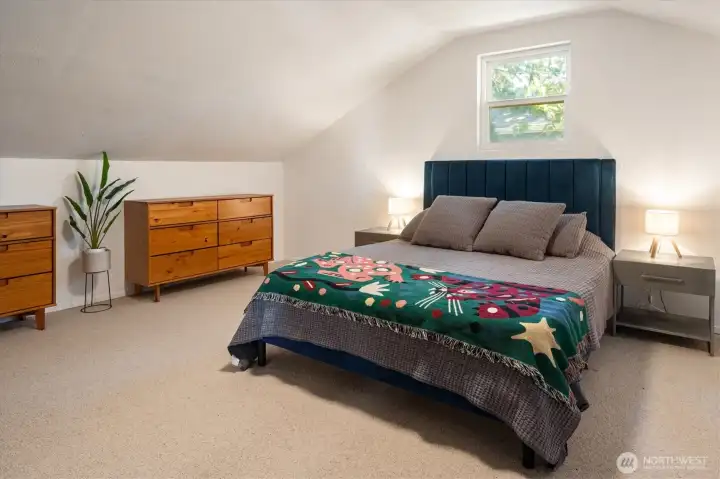 Upper level bedroom #2