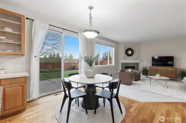 Eat in kitchen with slider out to backyard
