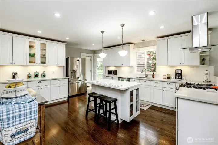 Chef's kitchen awaits!