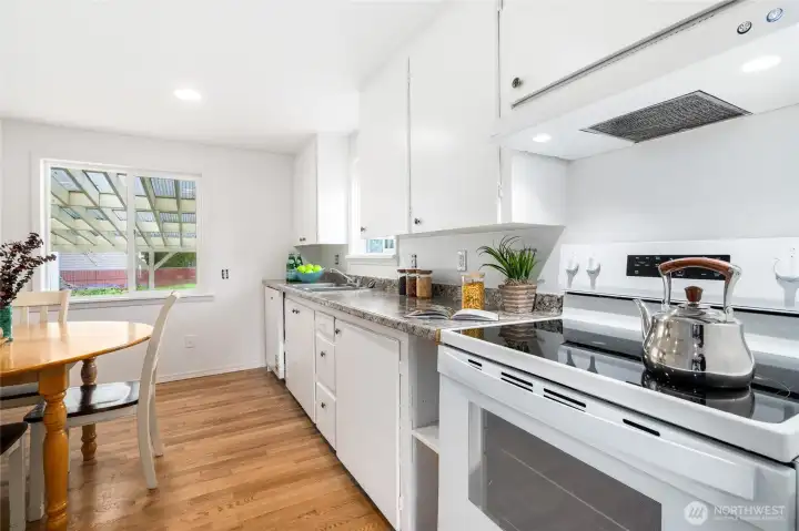 Farm Kitchen with new applicances