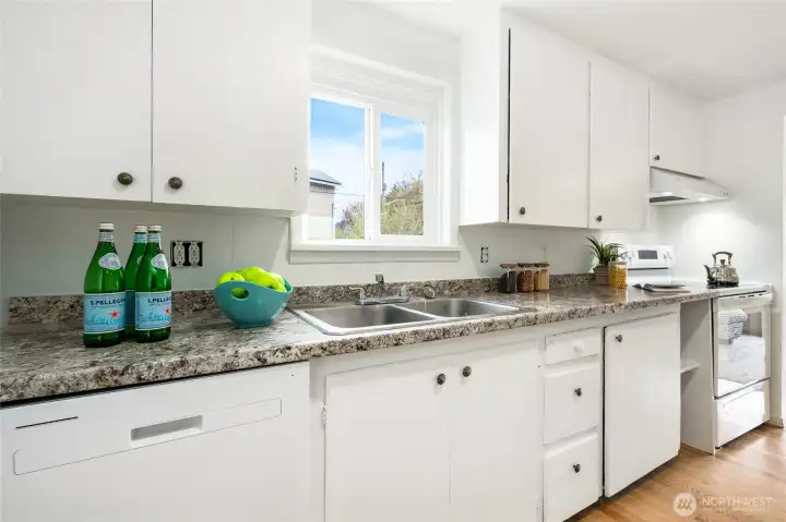 Kitchen with Great Counter Space & Storage