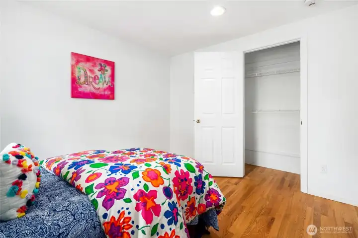 2nd Bedroom with Closet Organizers