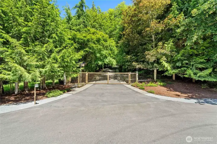 Gated entry from the cul de sac shared with only a few other residents in the area. Gated entry from the cul de sac shared with only a few other residents in the area.
