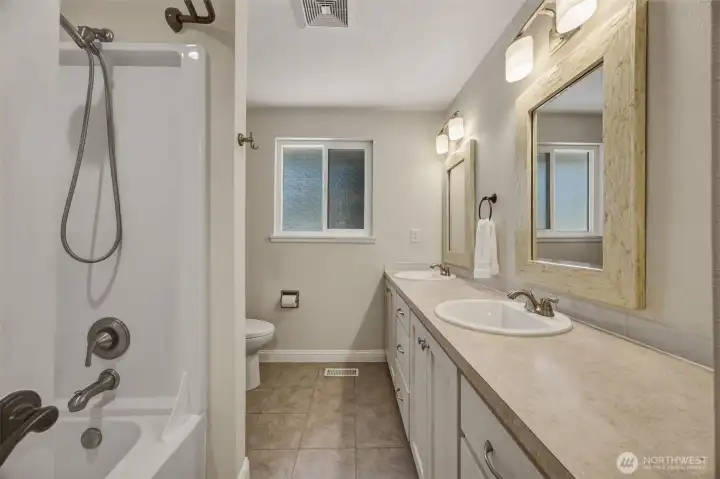 Full bathroom in the main home.