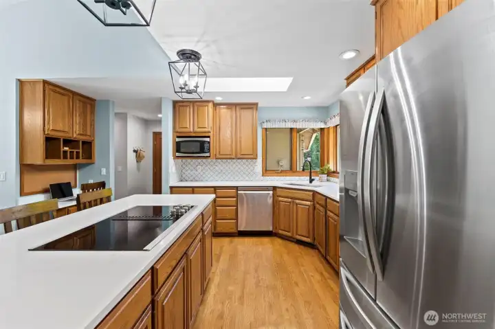 Newer stainless steel appliances - all included.