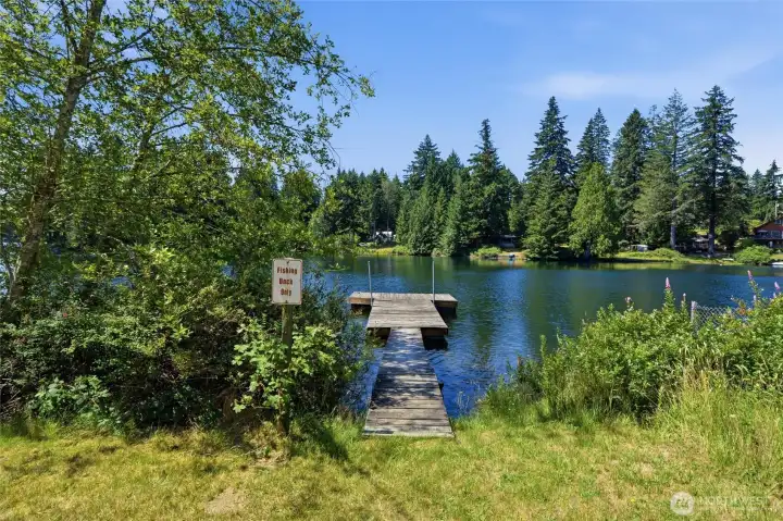 Private Lake Access (Fishing Dock) Private Lake Access (Fishing Dock)