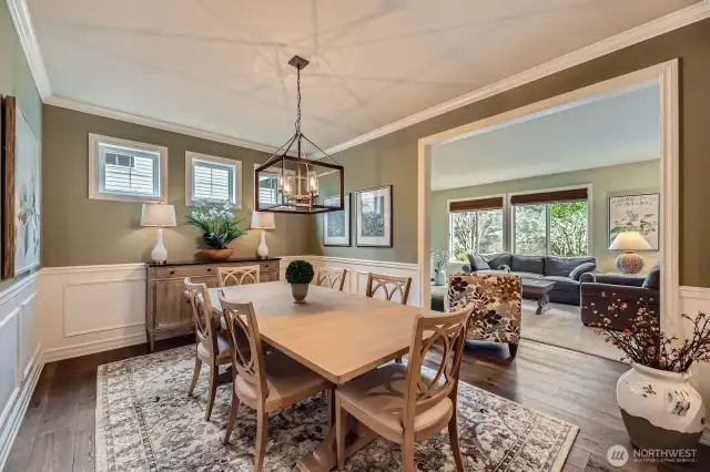 Grand Formal Dining Room