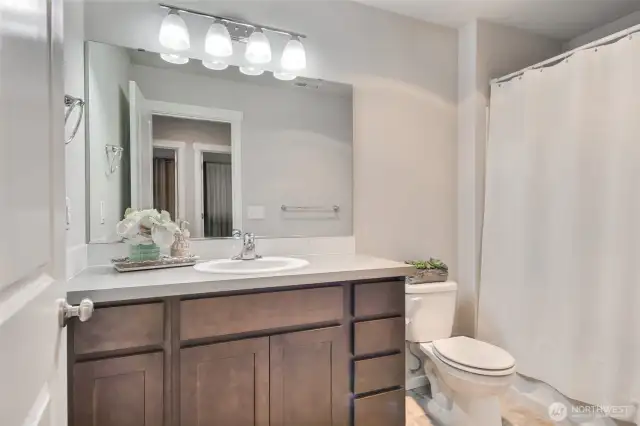 Full bathroom on the upper level
